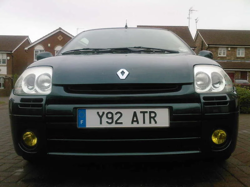 Clio8.webp