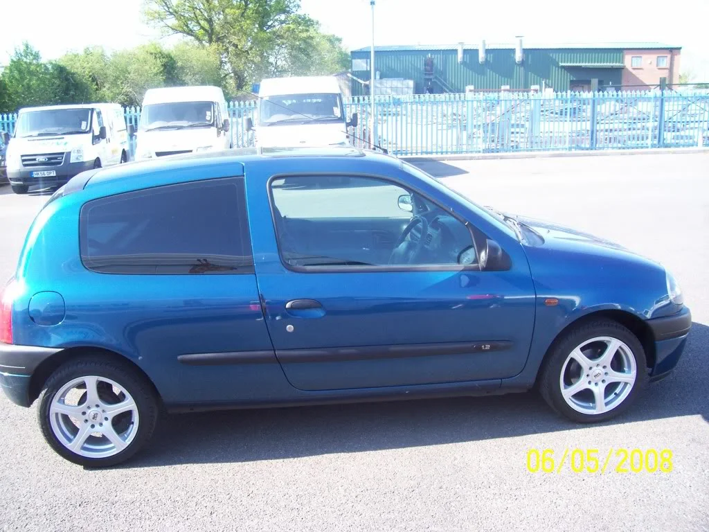 clio8.webp