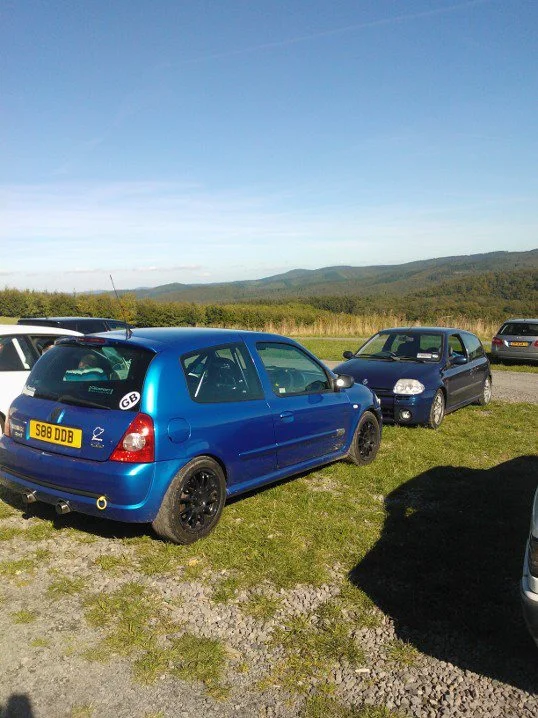 clio8.webp