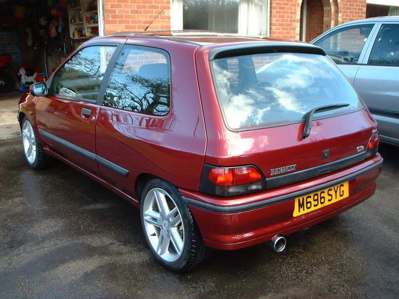 Clio9.webp
