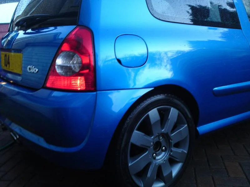 clio9.webp