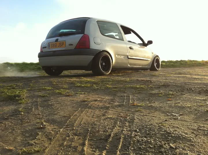 clio9.webp