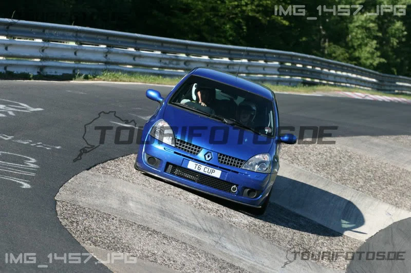 clio9.webp