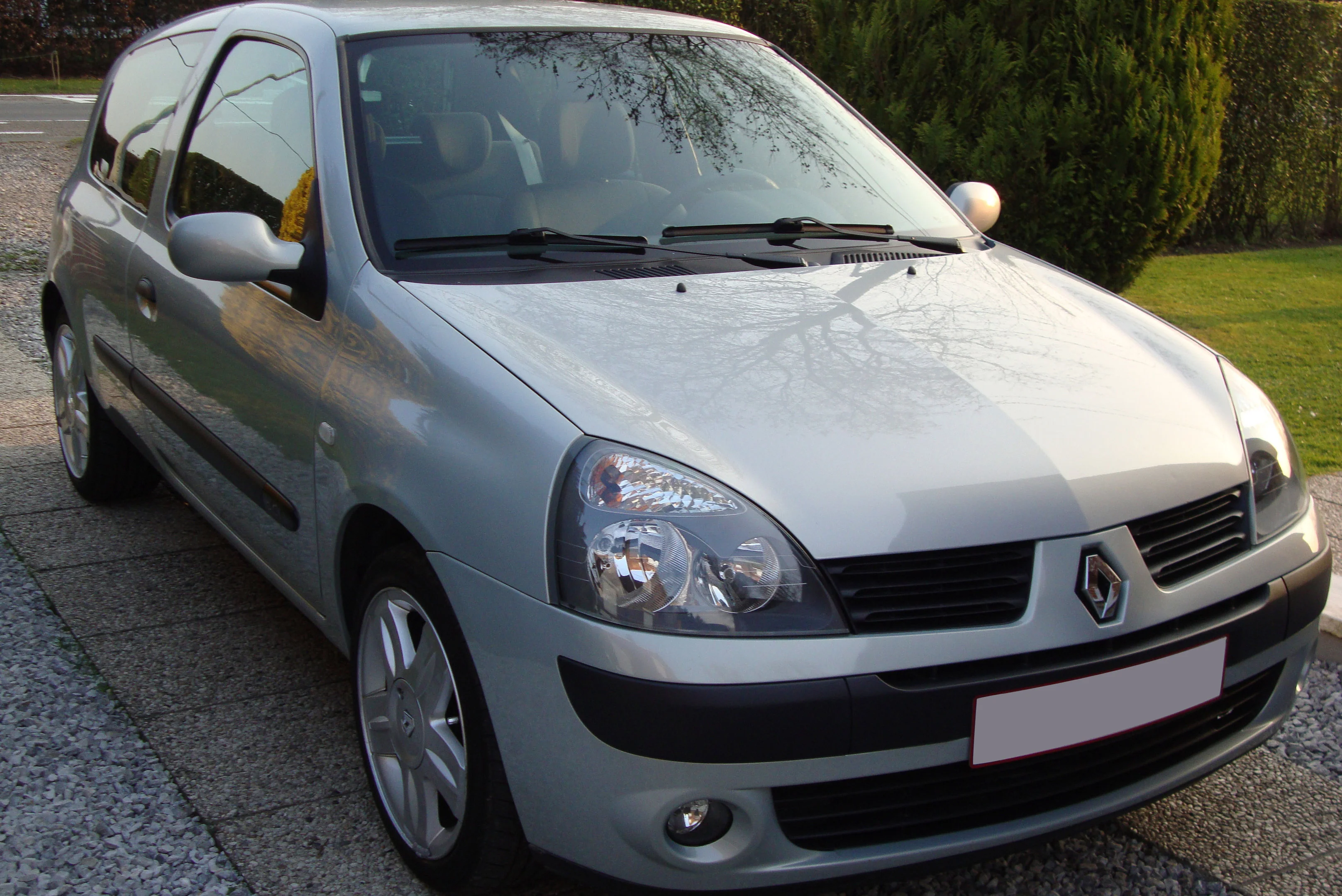 Clio_2_phase_2_Community.webp