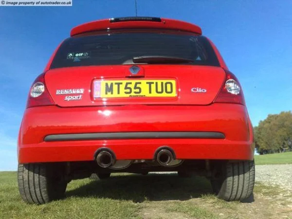 clio_back.webp