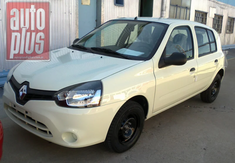 clio_frente.webp