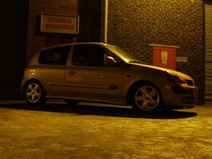 Clio_III_by_StuMac1985.webp
