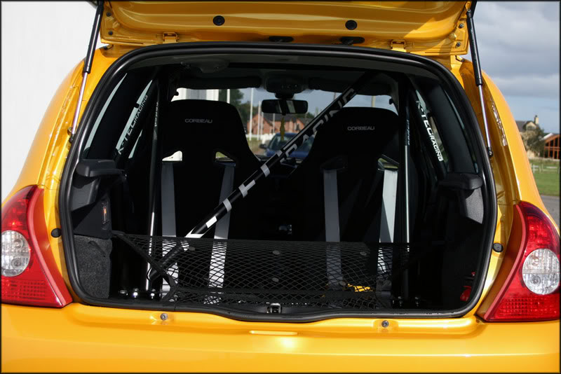 clio_slr11.jpg clio_slr11.jpg