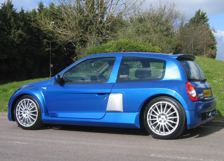 clio_v6255_005.webp