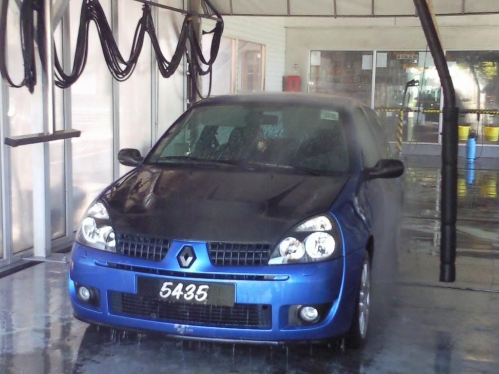 ClioCupGettingWashed.jpg