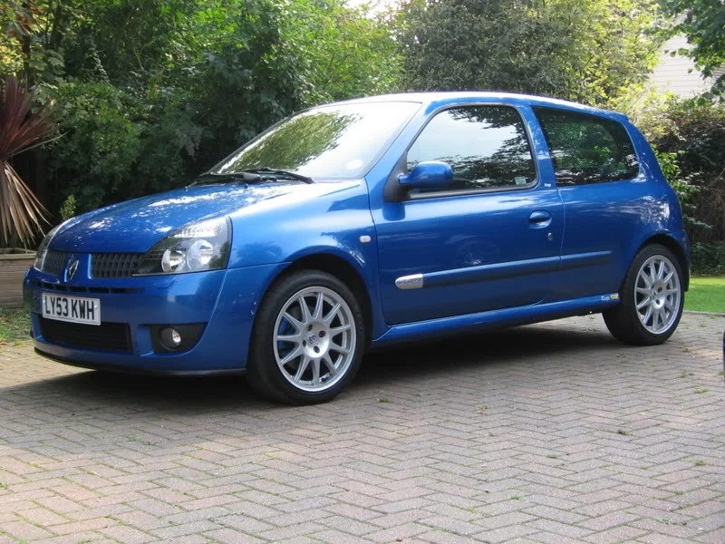 ClioCupSep2006007.webp