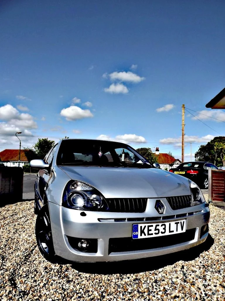 ClioEffect1_zpsee737113.webp