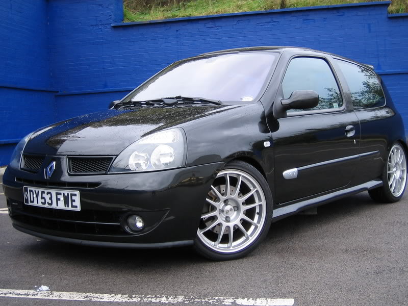 CLIOFIRSTPICS014.jpg CLIOFIRSTPICS014.jpg