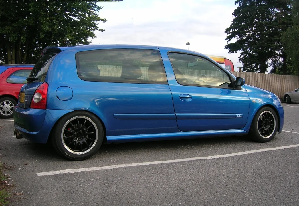 ClioShootingbrake.webp