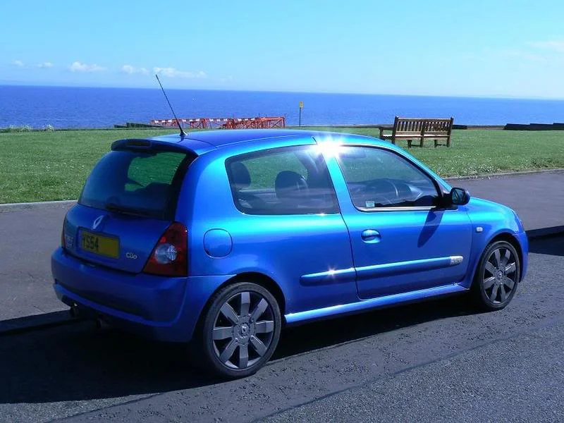 cliosport005.webp