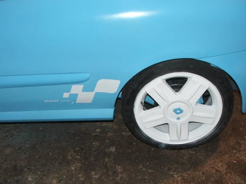 cliosport006-2.webp