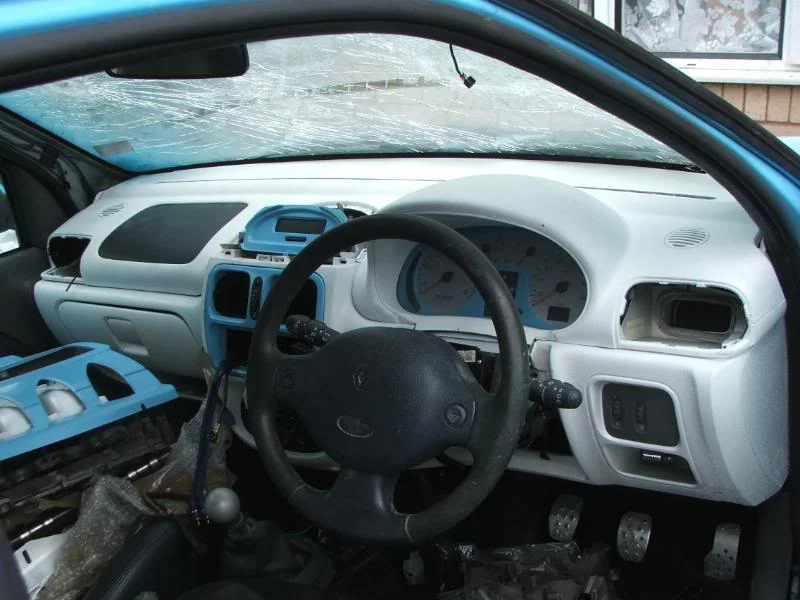 cliosport031.webp