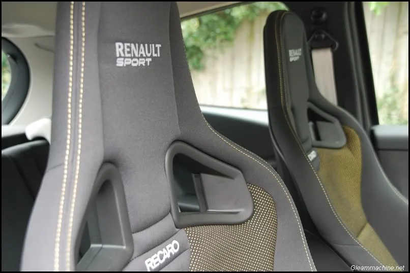 cliosport074.webp