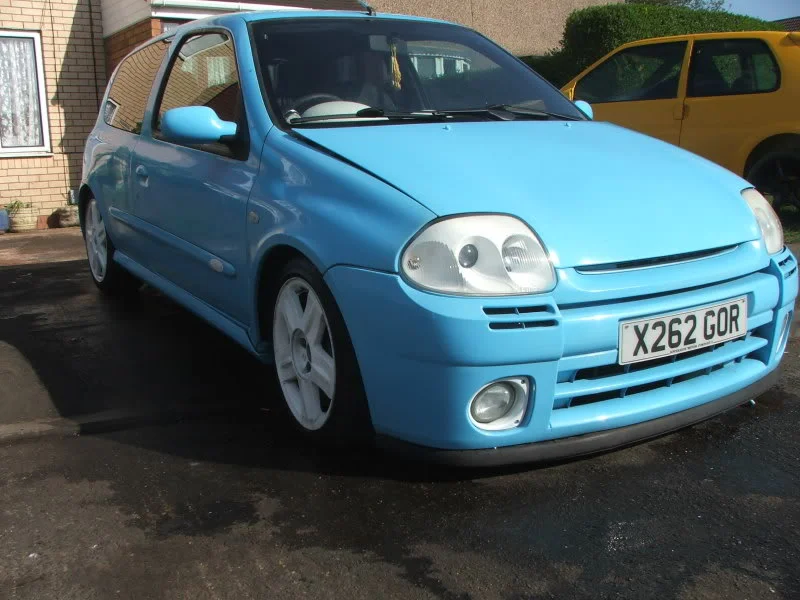 cliosport098.webp