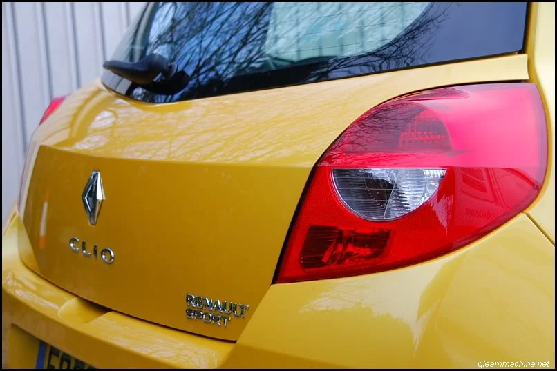 cliosport200044.webp