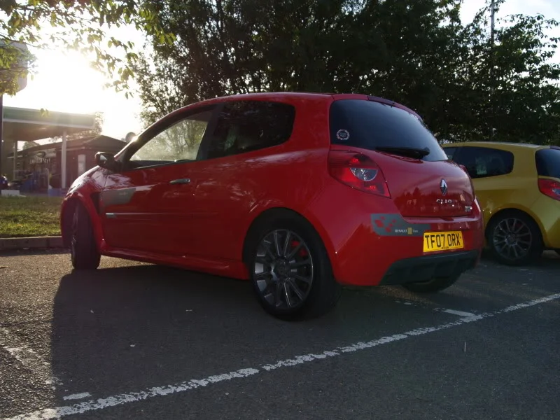 ClioSportMeet040-1.webp