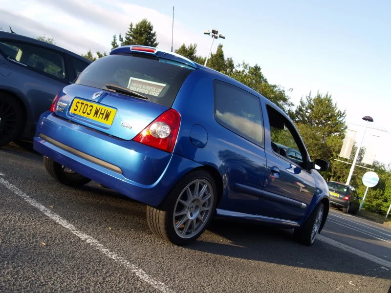 ClioSportMeet045-1.webp