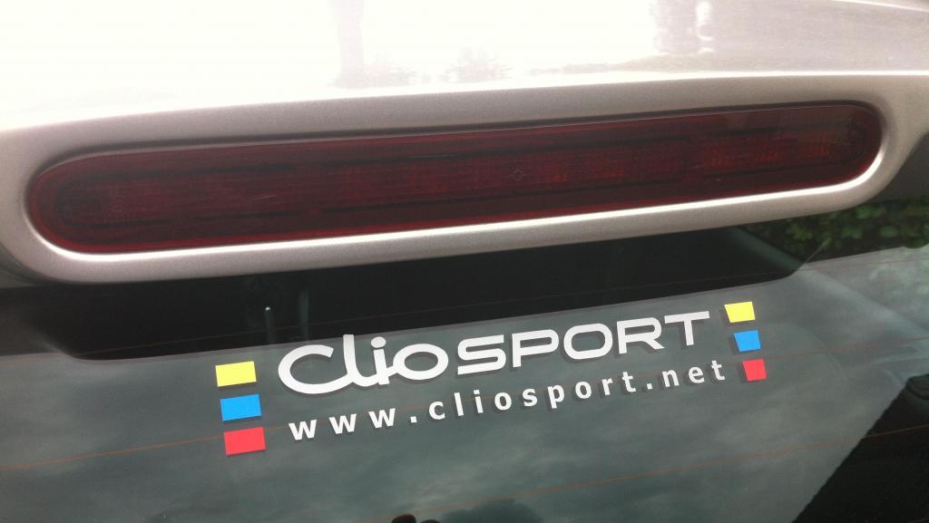 cliosportsticker_zpsb6ced985.jpg