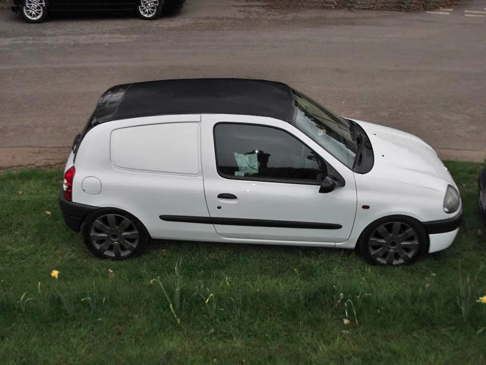 cliovan.webp