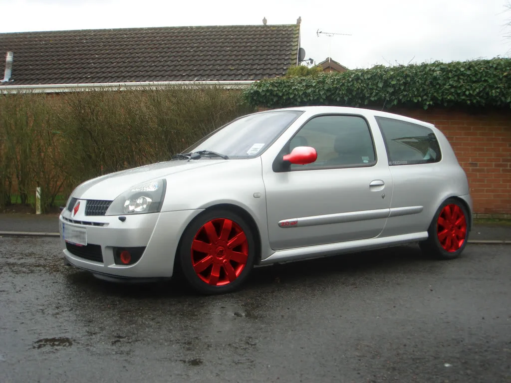 cliowheelsredalloys.webp