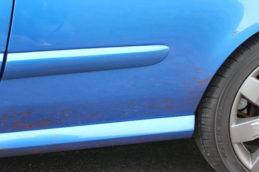 cm2012043.webp