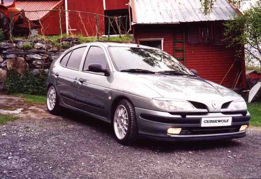 cMegane.webp