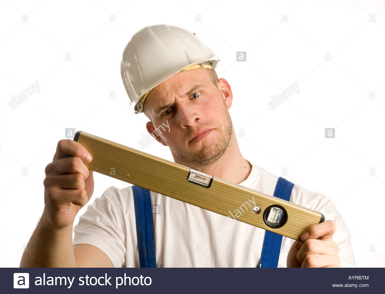 construction-worker-holding-spirit-level-bubble-level-AYRBTM.jpg