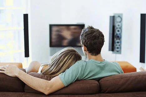 couchDM2405_468x312.webp
