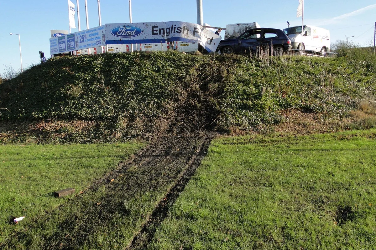 crash-smash-scrappage-hit-for-ford-2.webp