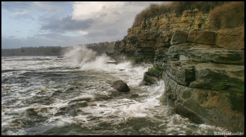 Crashingwaves.webp