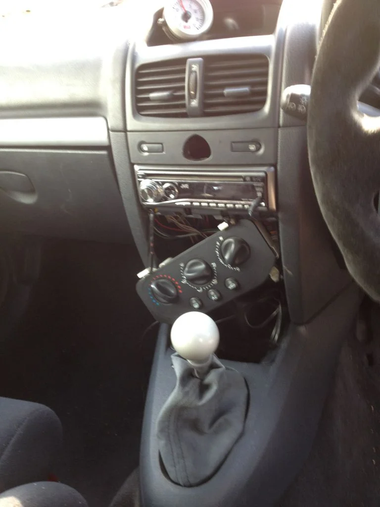d92a3b70-0e84-23e8.webp