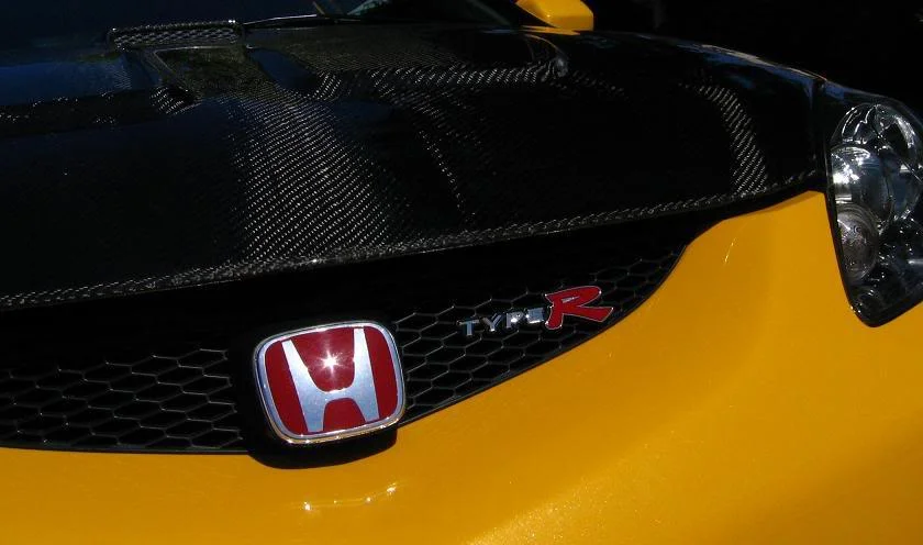 dc5yel.webp