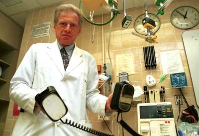 defibrillator.webp
