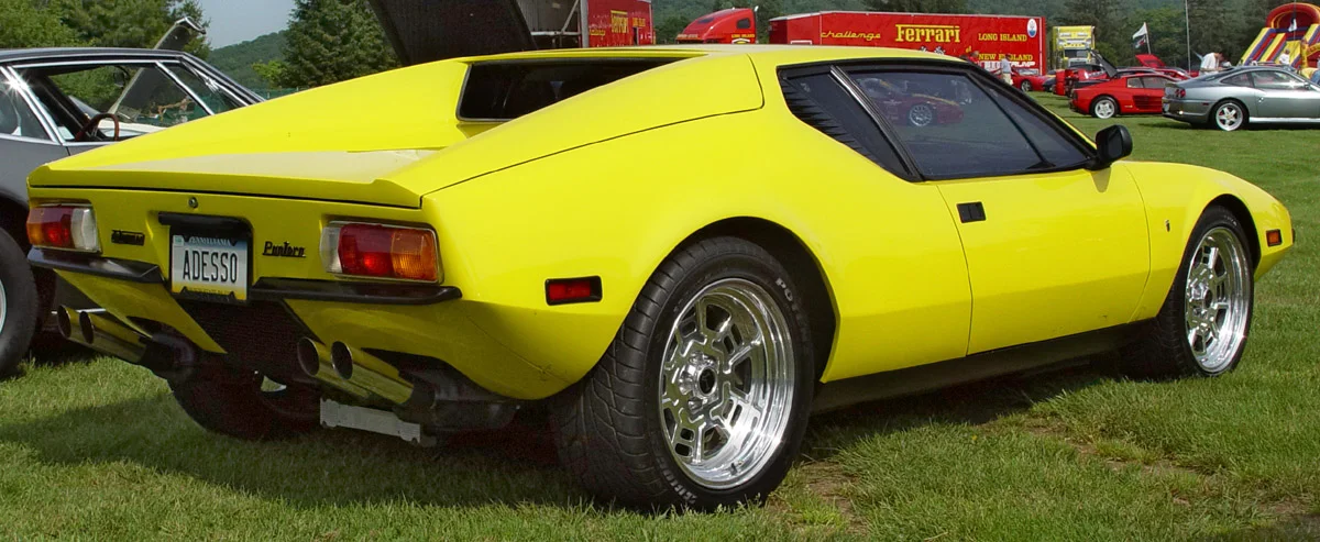 DeTomaso-Pantera-Yellow-Rear-Angle-st.webp