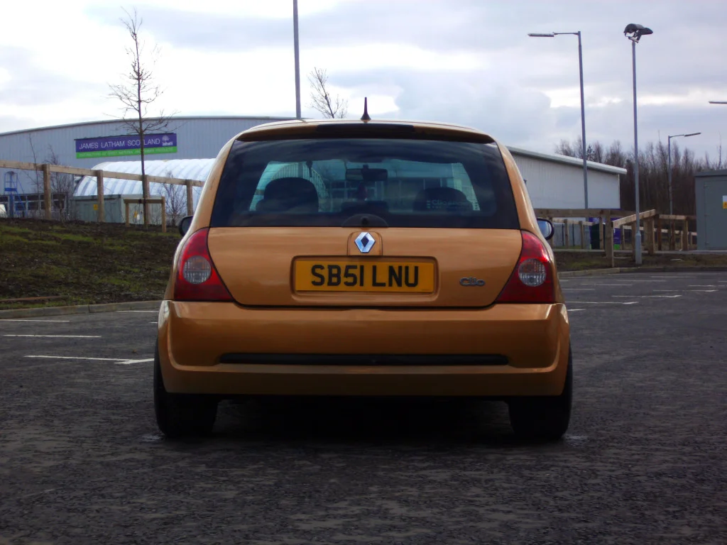dirtyclio4.webp