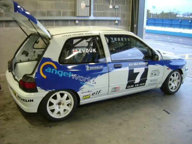 donnington_28_oct_07_2_small_140.webp