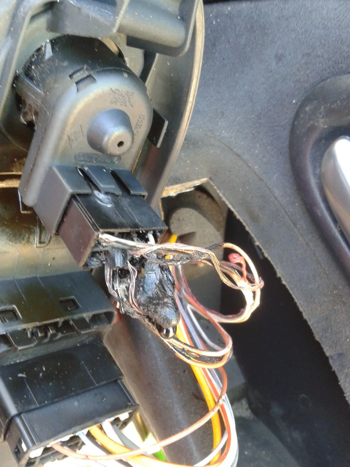 DOOR WIRING 2017-02-18.webp