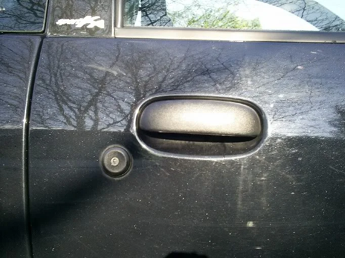 doorscratchesmarks.webp