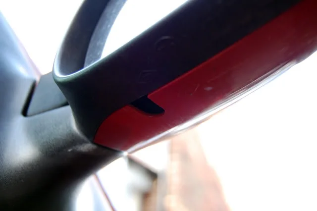 driver_mirror.webp
