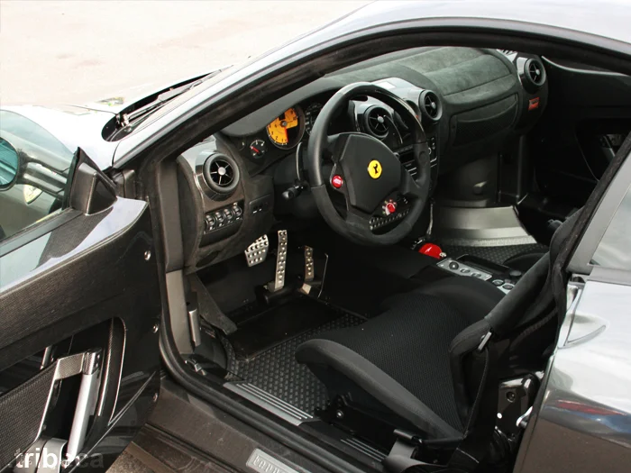 driversrepublic09.webp