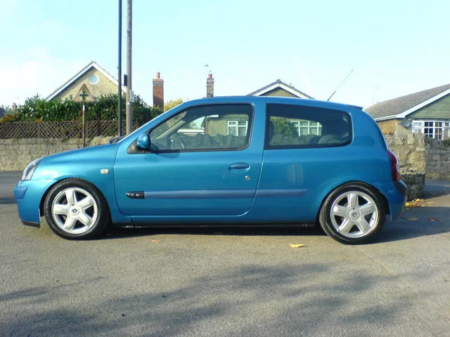 DSC00125blue.webp