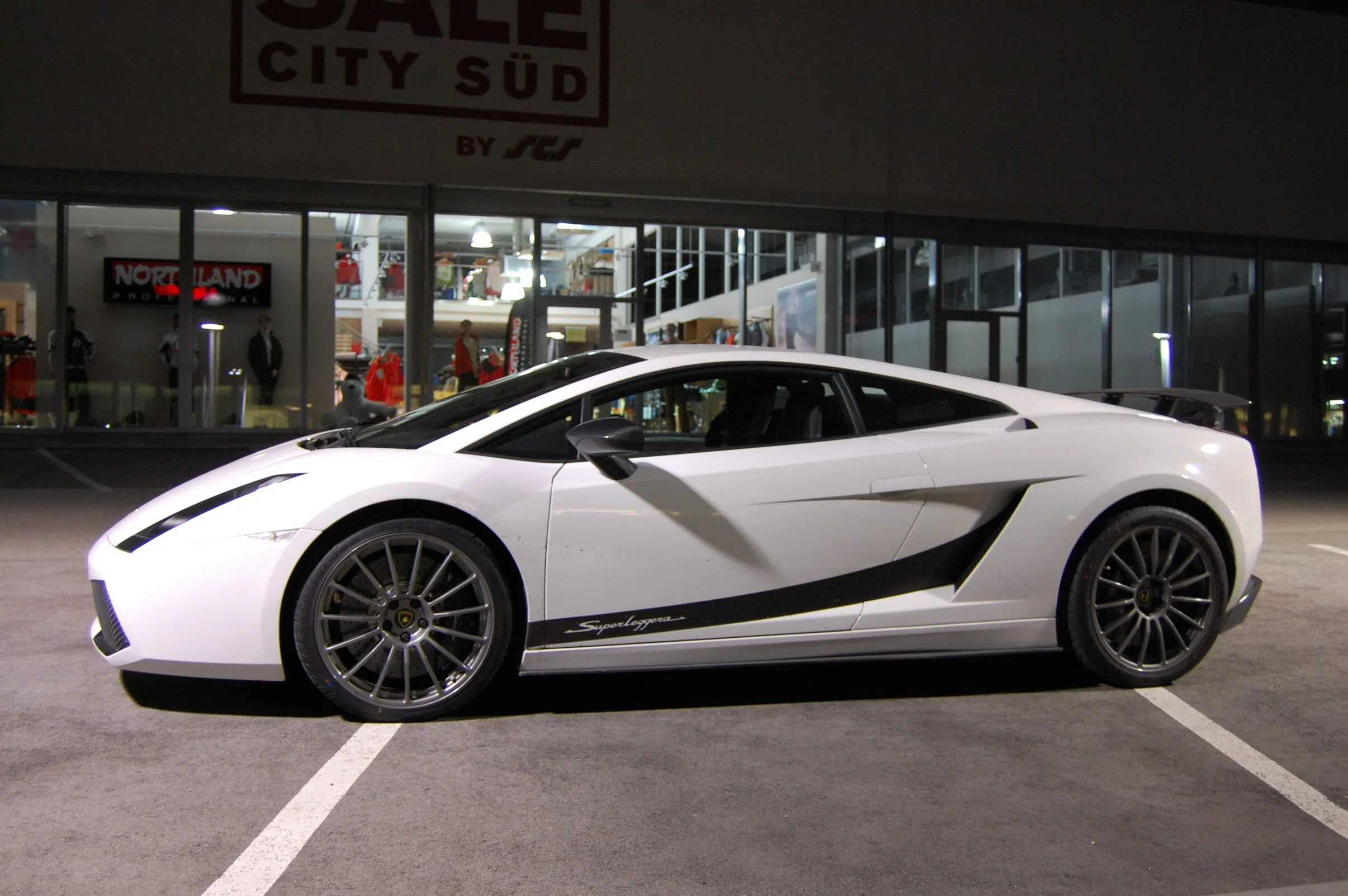 dsc0012iz4.webp