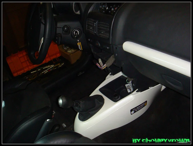DSC08559-border1.webp
