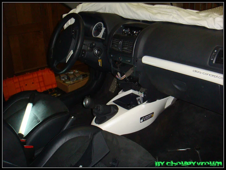 DSC08563-border1.webp