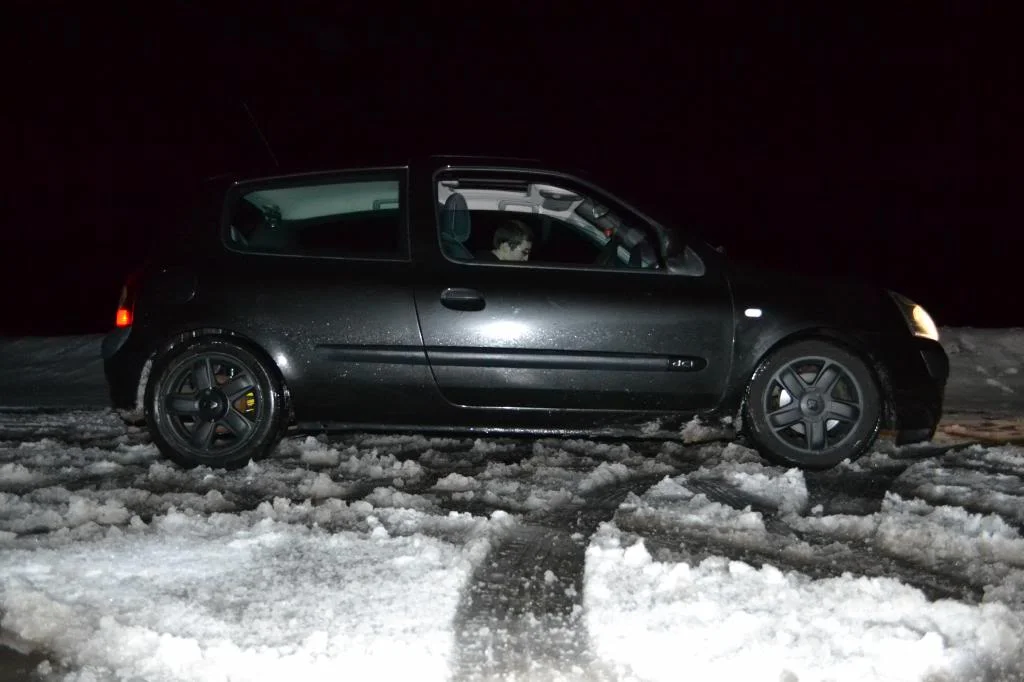 DSC_0013_zps5a980789.webp